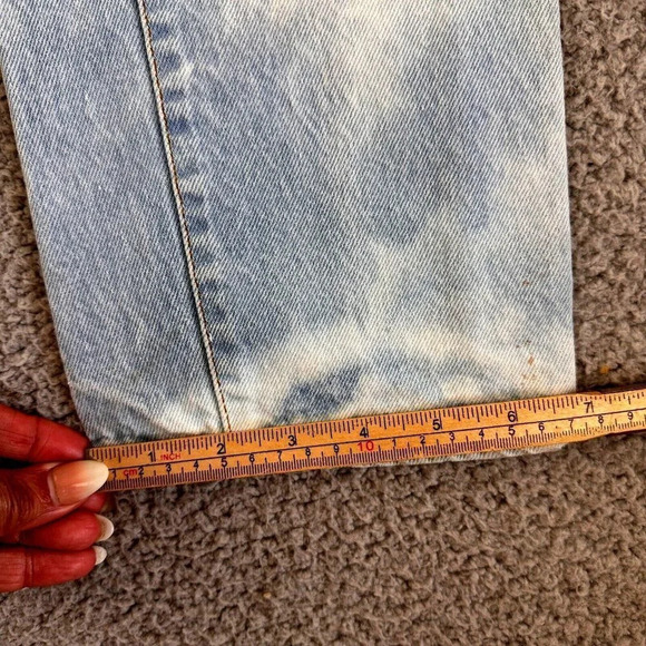 Vintage Levis 501 Jeans Womens 28 x 31 Acid Wash 80s Button Fly High Waist - Picture 11 of 16